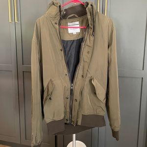 Men’s Water Resistant Jacket with hood (m)